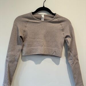 ACTA Ribbed Long Sleeve Athletic Crop Top